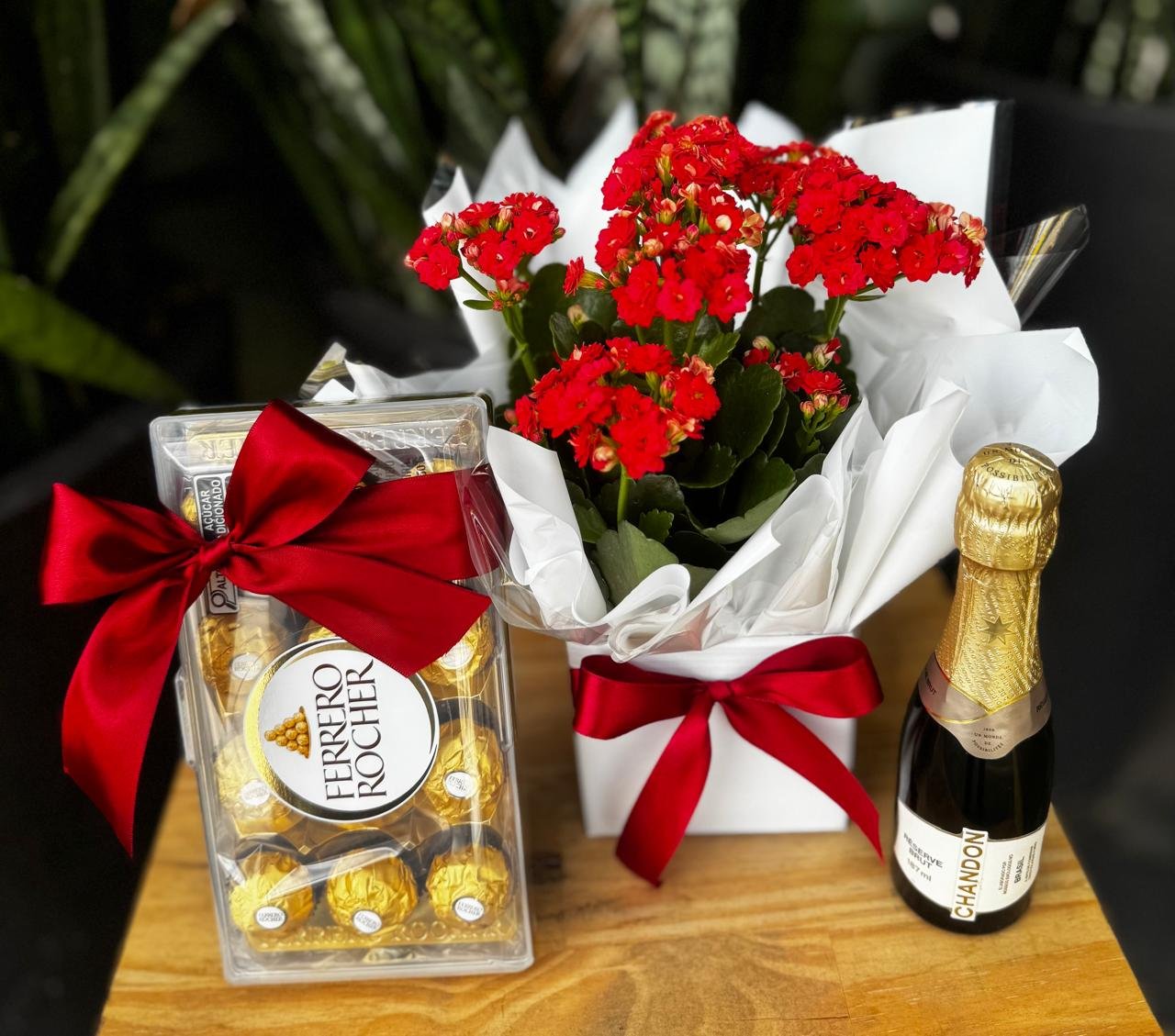 Vaso de Kalandiva + Ferrero + Mini Chandon