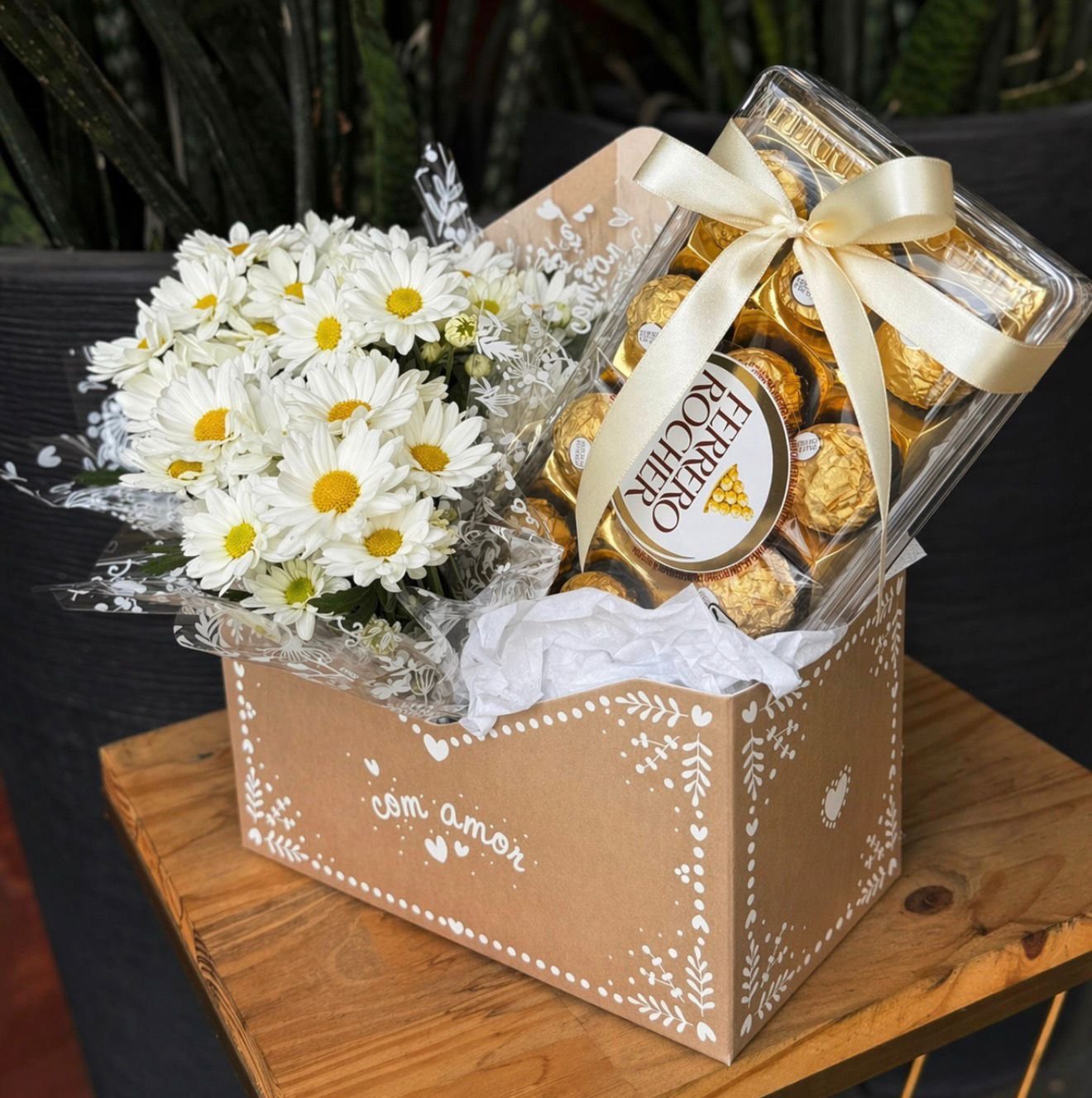 Cesta de Margarida com Ferrero