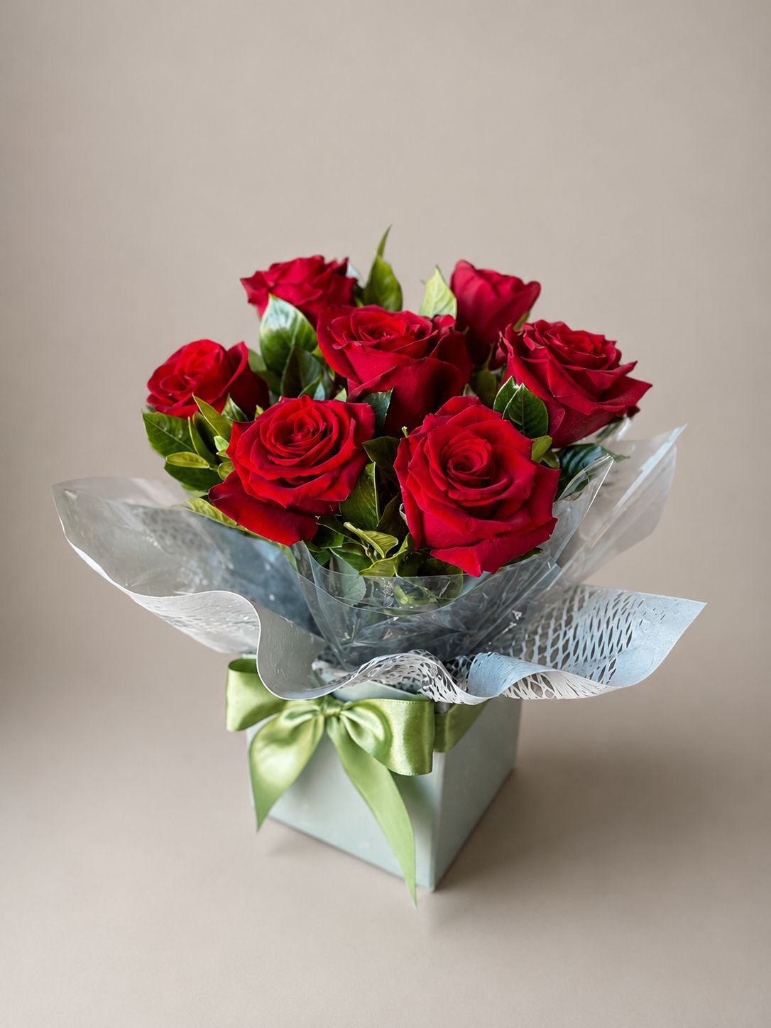 Buquê na Caixa com 7 Rosas Colombianas